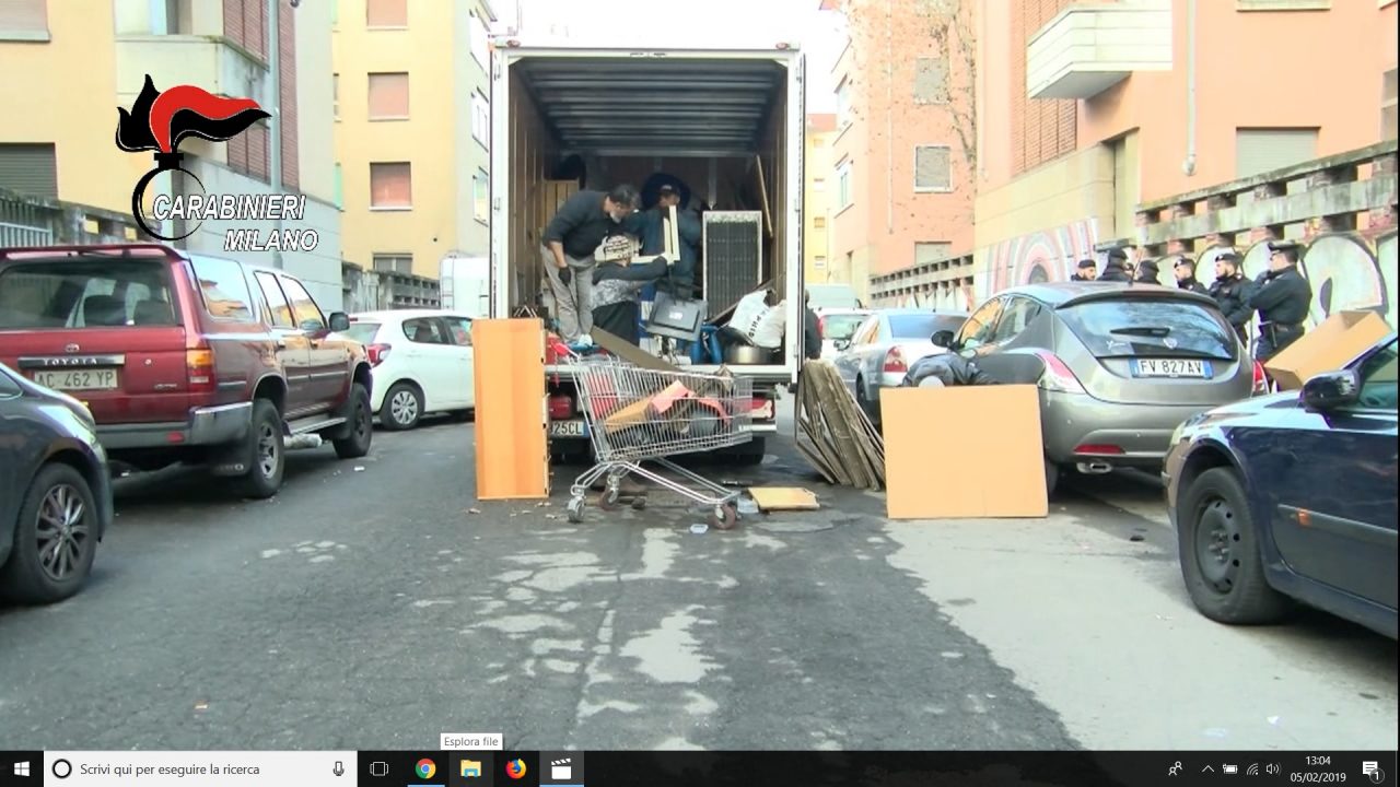 Centro sociale sequestrato a Milano VIDEO