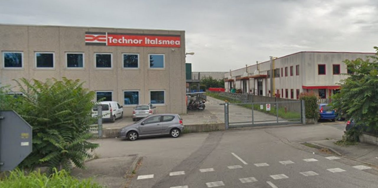 Licenziamenti alla Italsmea i lavoratori incrociano le braccia