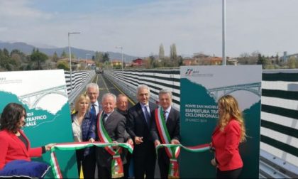 Ponte di Paderno ufficialmente riaperto per pedoni e bici VIDEO