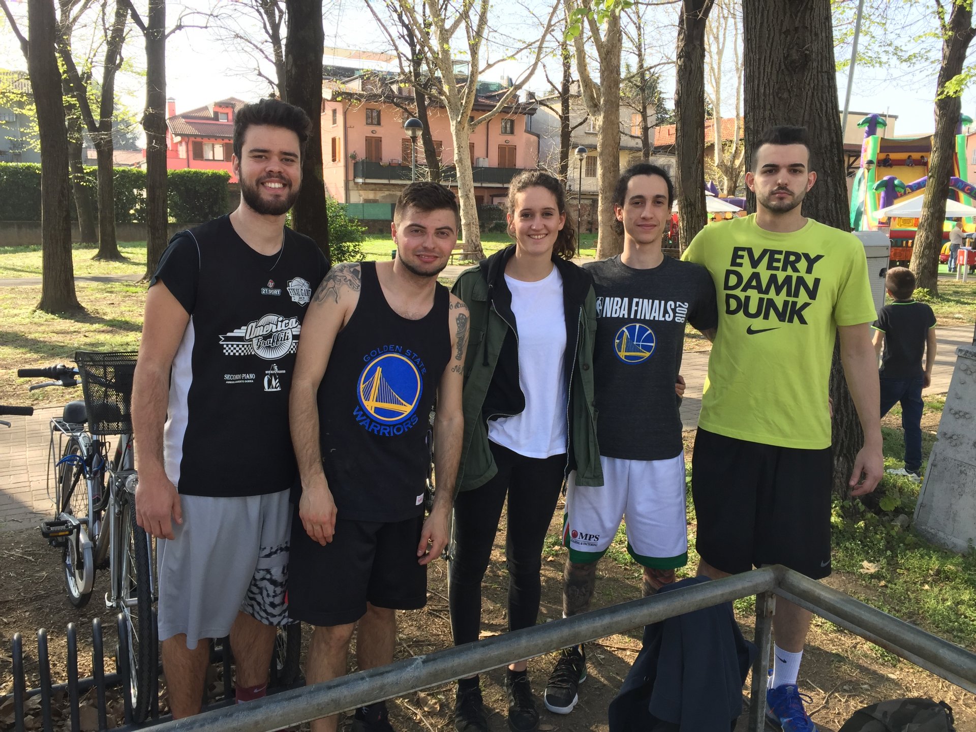 Al parco Deledda in campo per sostenere il progetto street basket Melzo