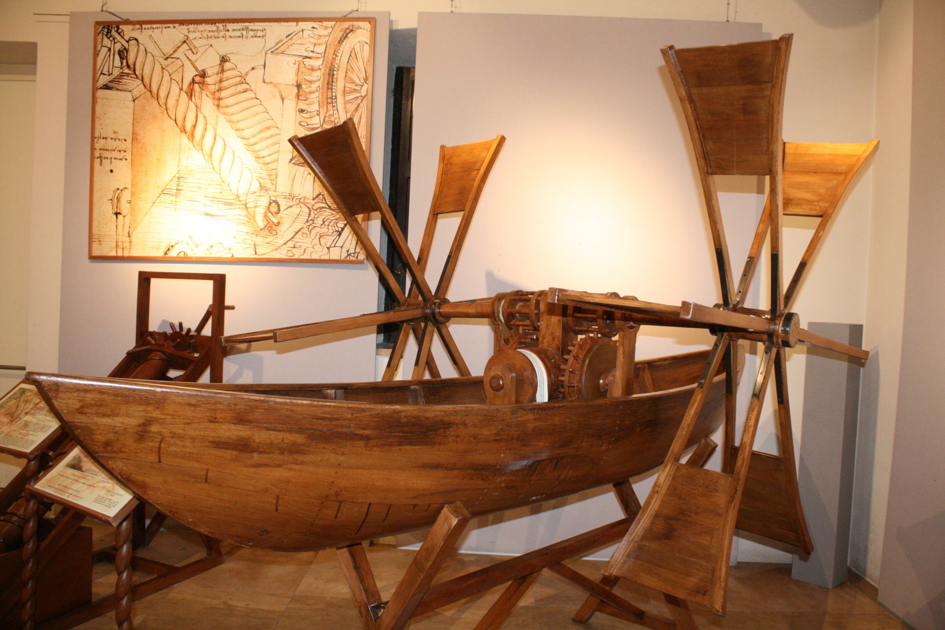 Trezzo sull'Adda mostra sulle macchine Leonardesche per il cinquecentenario della morte di Leonardo da Vinci