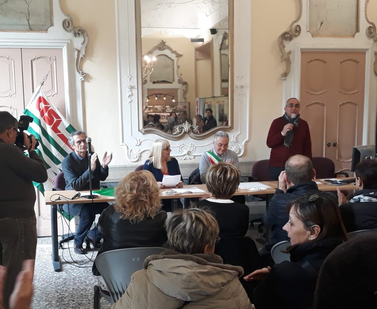 donne lavoratrici