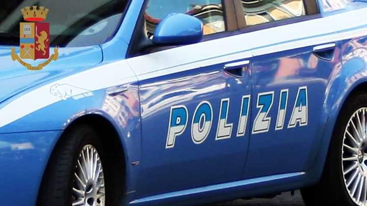 Criminale internazionale arrestato in albergo, era al centro di un traffico di auto rubate