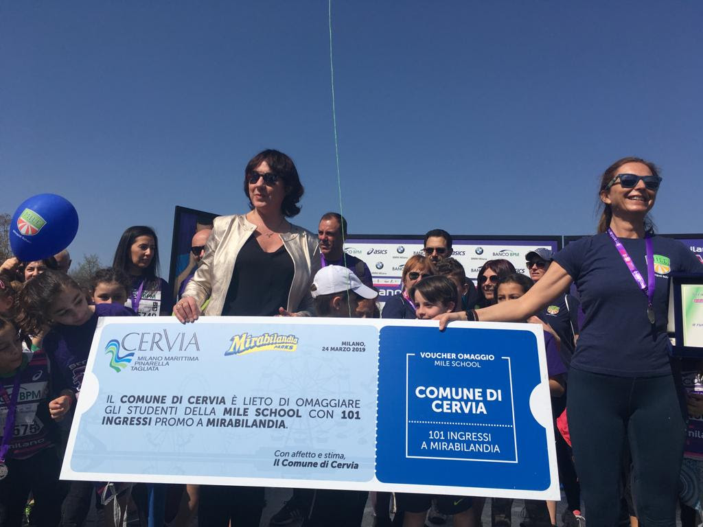 Stramilano, la scuola di Pozzuolo vince… ingressi a Mirabilandia