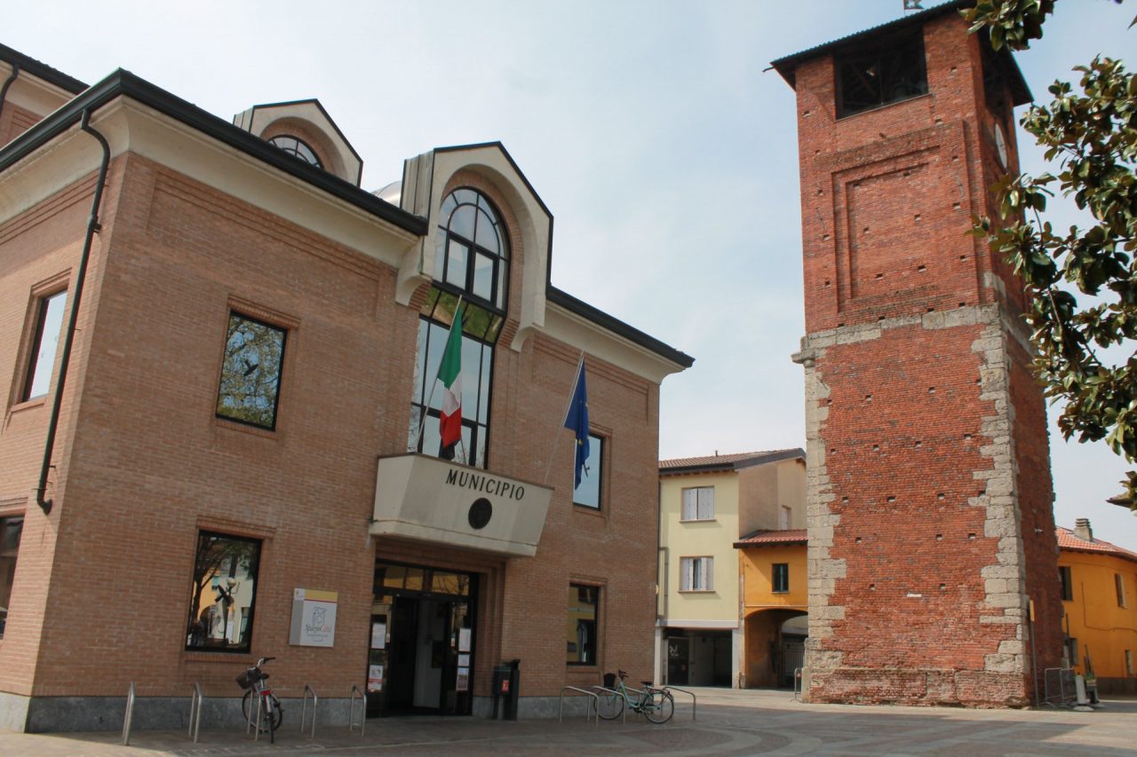 Festa della partecipazione in piazza a Melzo. Si vota il Decido Anch’io