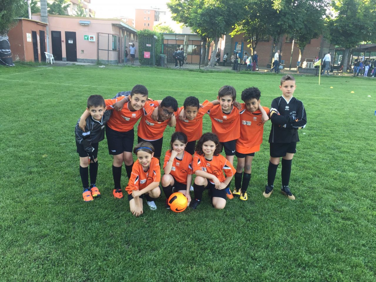 Sfide finali per il torneo di calcio Stefano Pionna a Limito FOTO