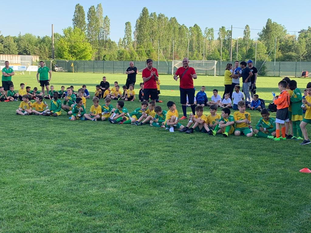 Festa di primavera della Rivoltana calcio, oltre 200 bambini in campo
