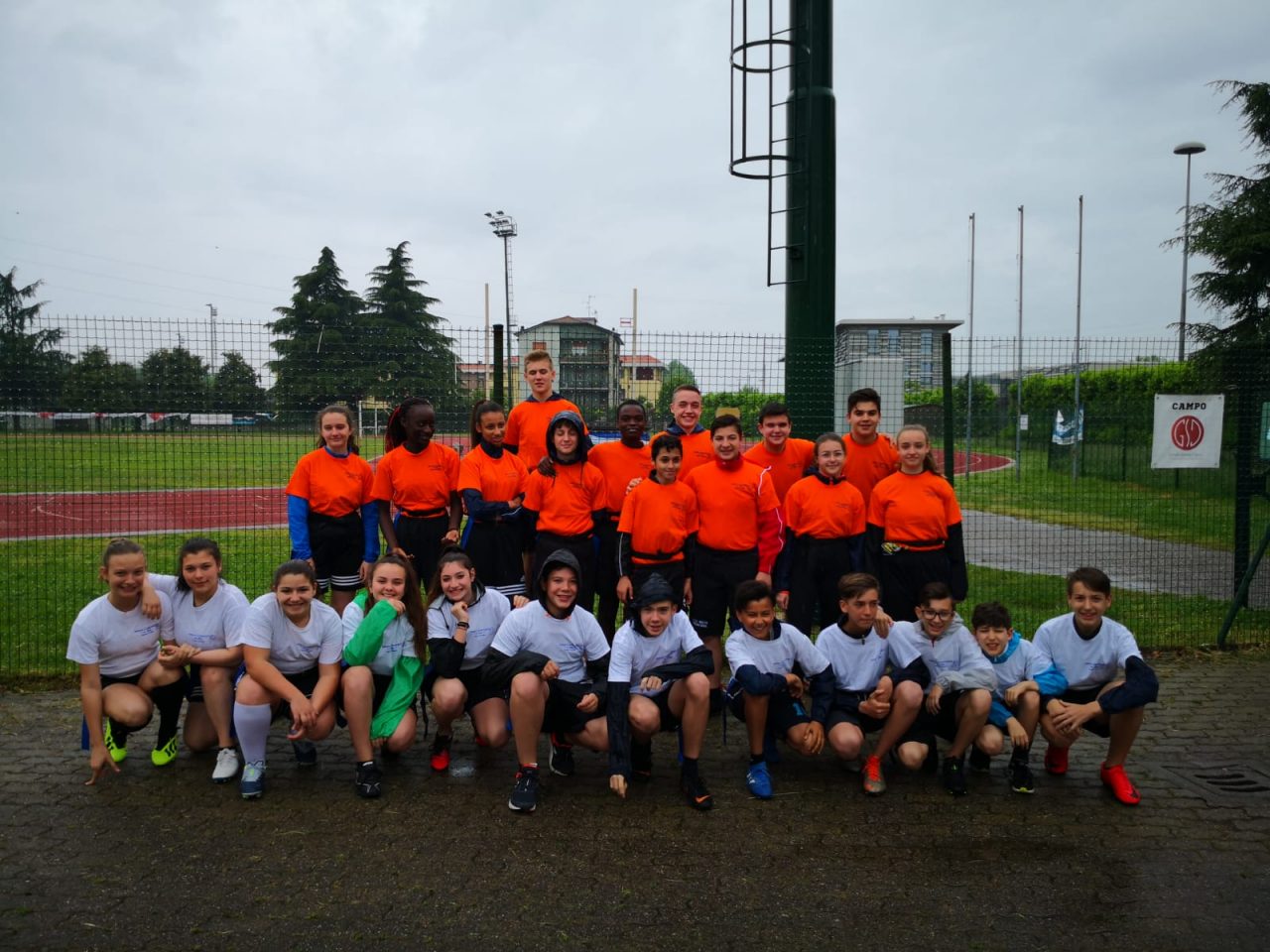 I ragazzi del comprensivo scolastico Diaz di Vaprio e Pozzo dominano nel flag football