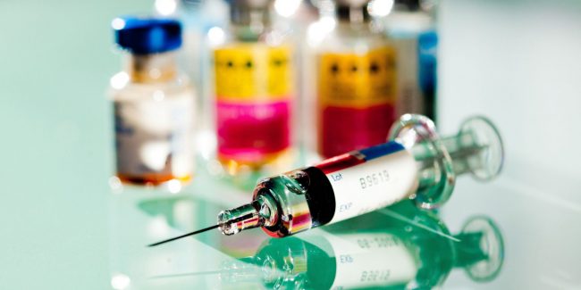 Disabilità dopo il vaccino contro la polio: lo Stato gli toglie l’indennizzo e vuole indietro 40mila euro