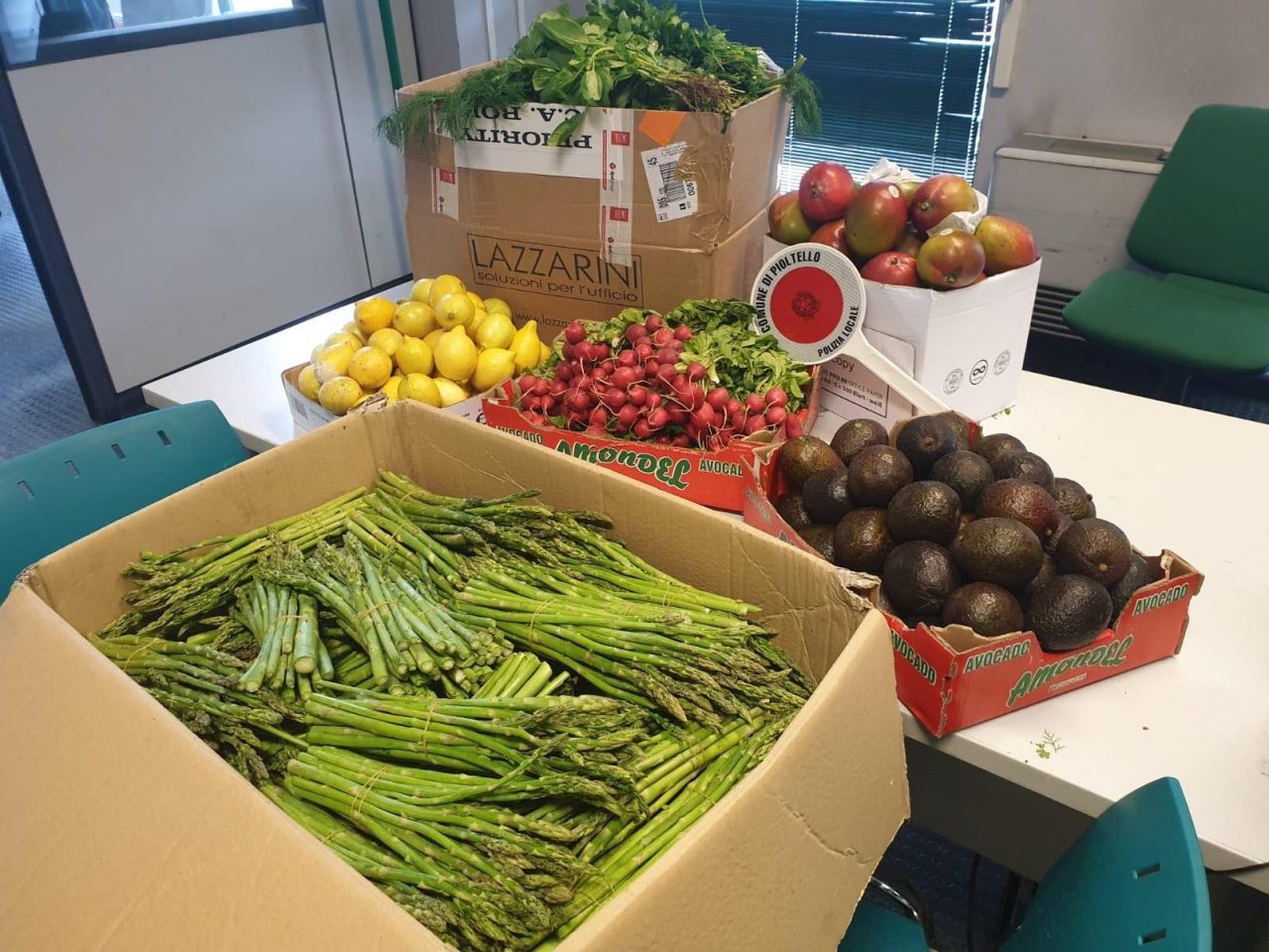 Sequestro di 150 chili di frutta e verdura