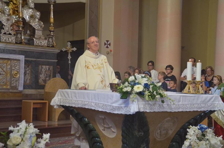 Don Stefano lascia la parrocchia di Segrate