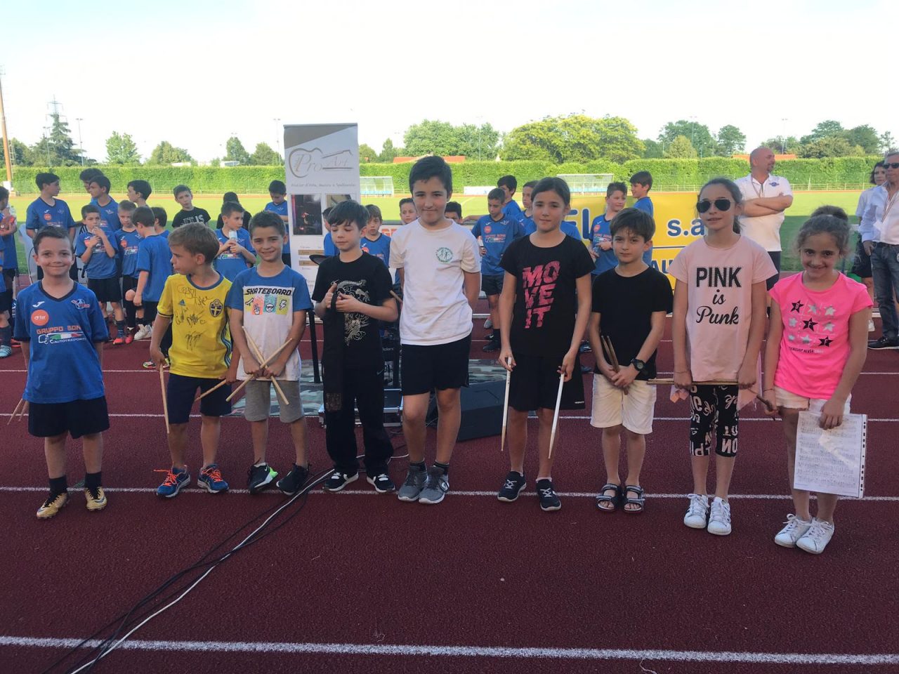 Fai gol con la solidarietà centro sportivo Brugherio vecchi campioni in campo contro Asd all soccer