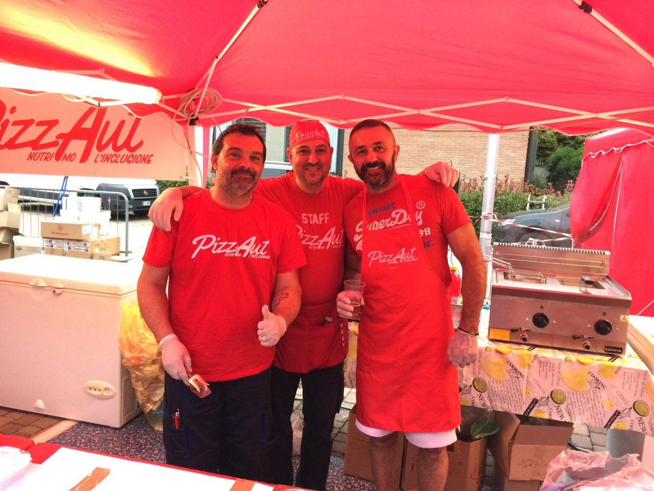 Bussero in piazza diritti dei bambini giropizza promosso da Pizzaut