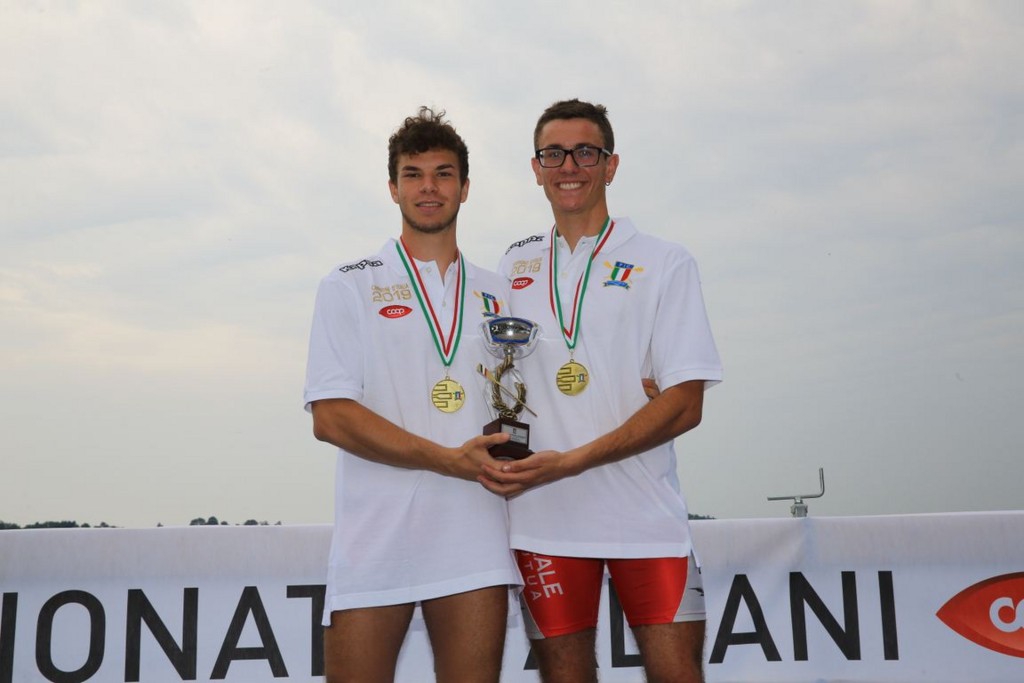Simone Mantegazza voga nel Tricolore e fa pure il record italiano di categoria con l’equipaggio del due senza