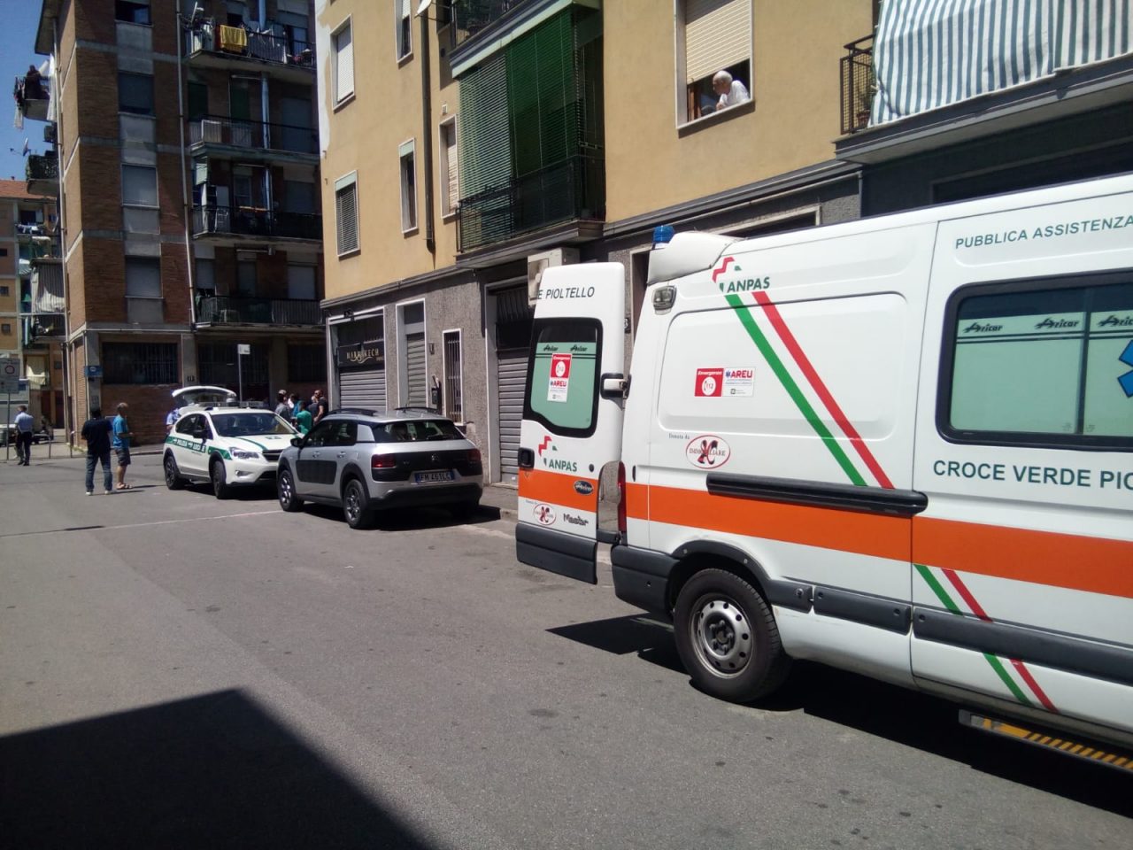 Bambina di 5 anni investita a Pioltello, arriva l’elisoccorso