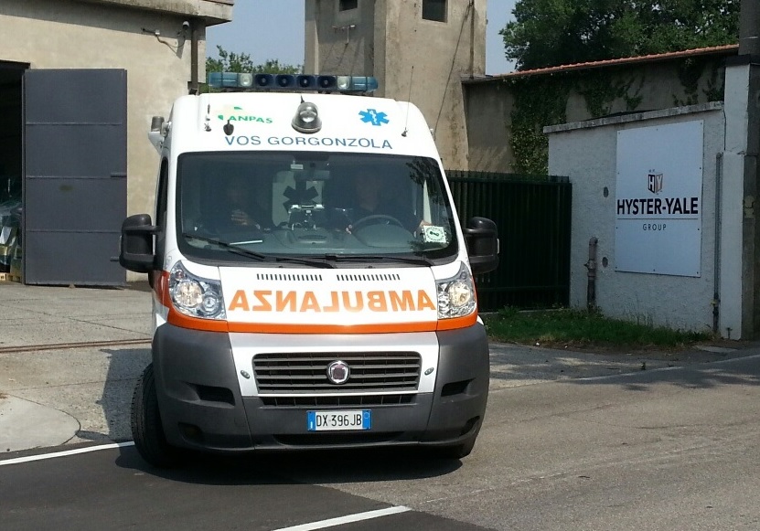 Punto da un insetto: elisoccorso a Masate