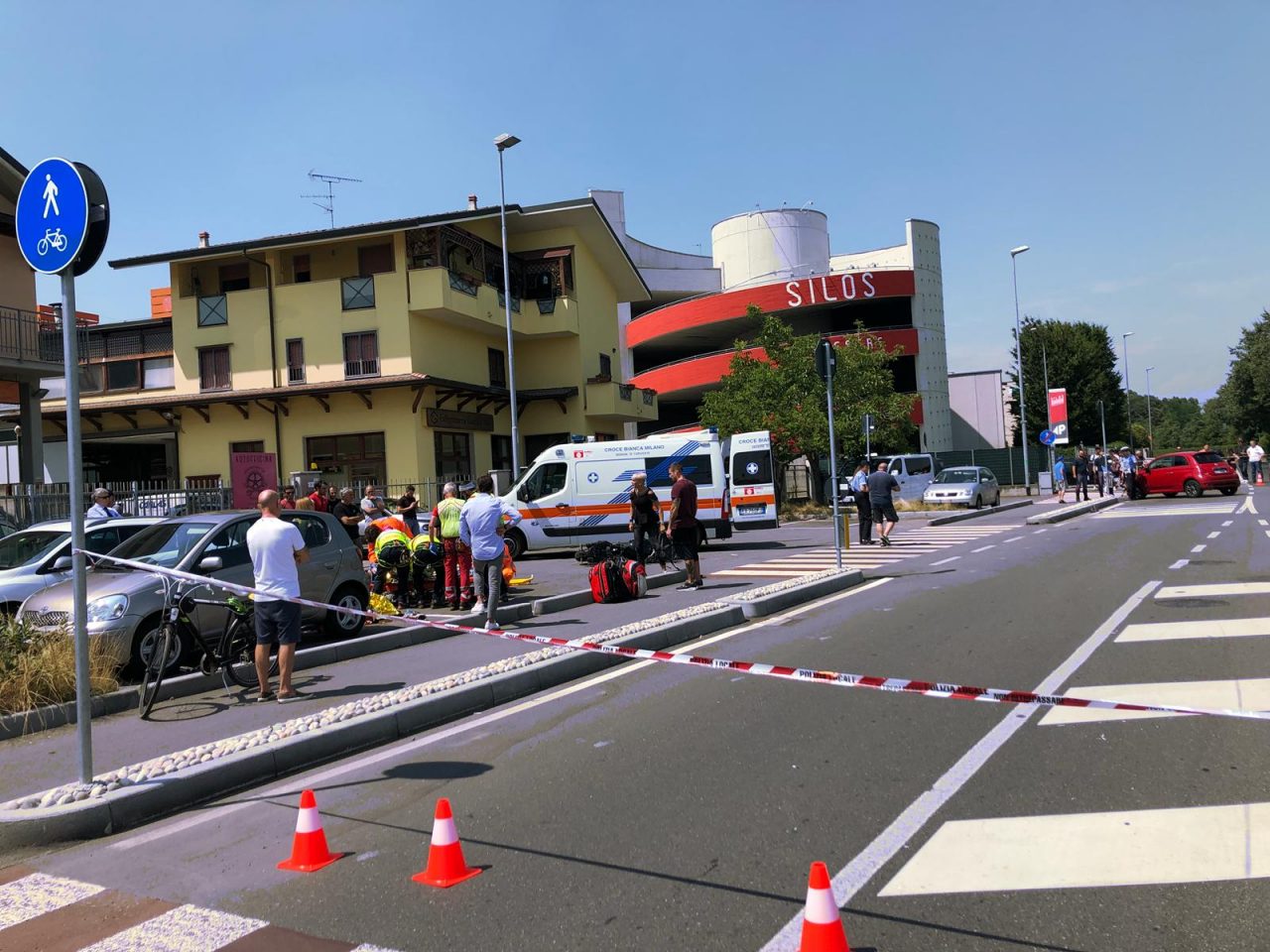 Grave incidente tra Carugate e Cernusco motociclista in codice rosso FOTO