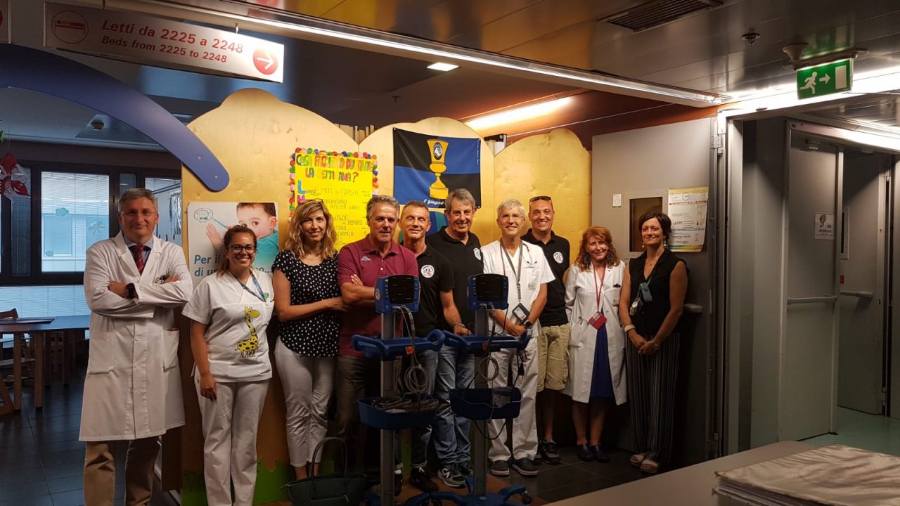 Il Moto Club Trezzo dona due monitor all’ospedale