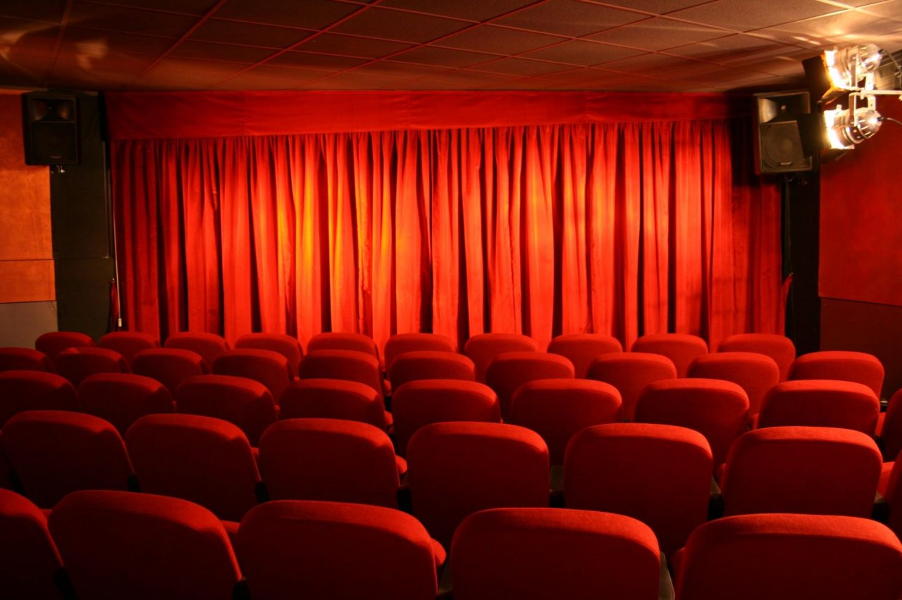 “Per il settore cultura la pandemia non è finita”. Concerti, teatro e cinema i settori più sofferenti