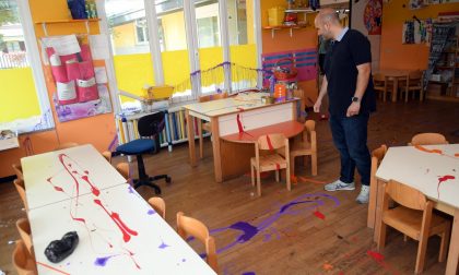 Atti vandalici alla scuola materna: il Comune si difende