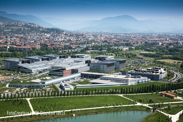 Morta nel rogo all’ospedale, sul corpo tracce di accendino