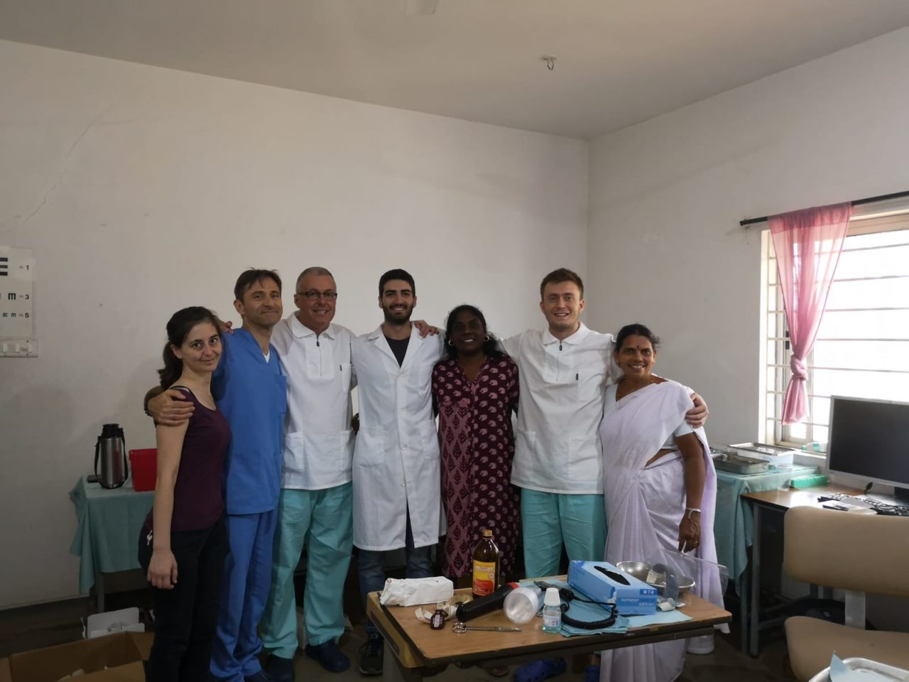 Viaggio in India, padre e figlio insieme