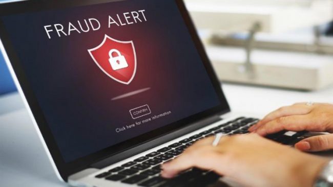 L’email truffa dell’amico all’estero: i consigli della Polizia