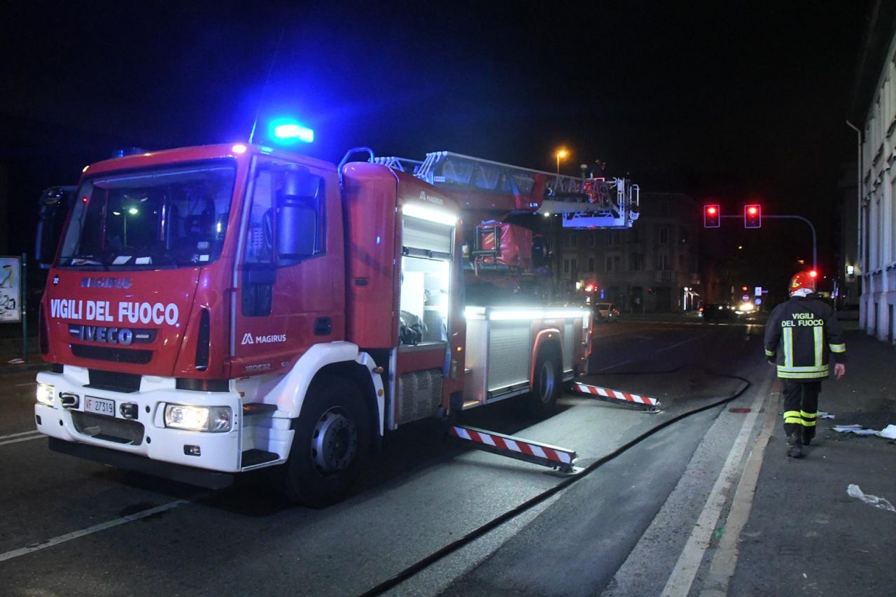 Incendio a Pioltello e investimento pedone a Settala | SIRENE DI NOTTE