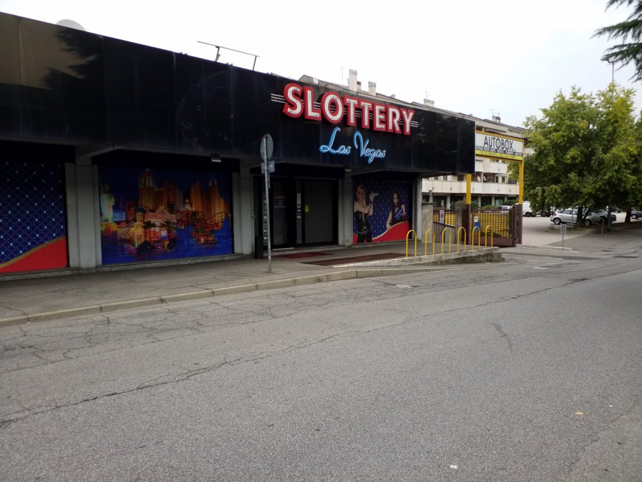 Quattro rapine a mano armata in due mesi, una sventata