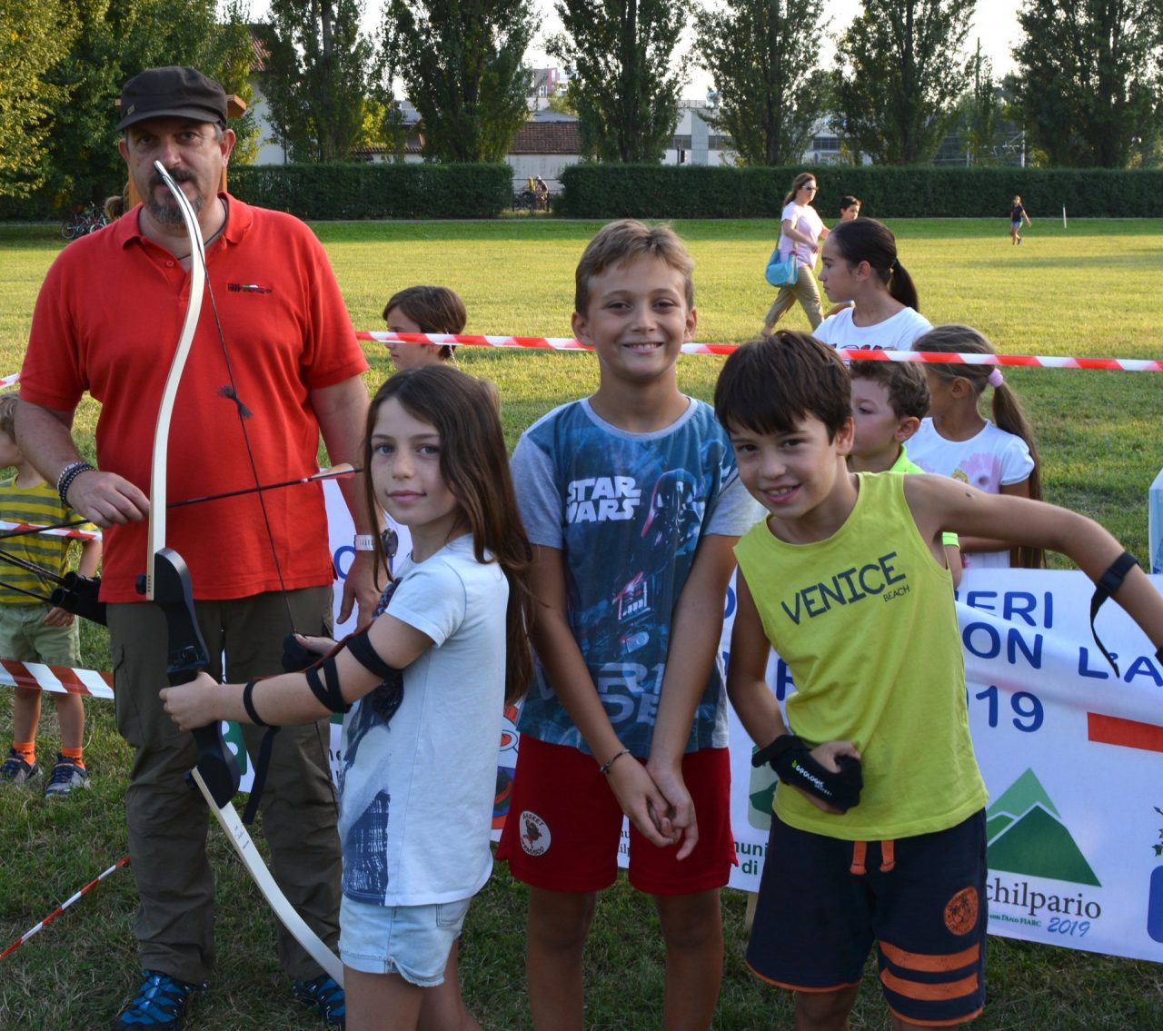 Festa dello sport a Cernusco sul Naviglio stand associazioni al parco dei Germani