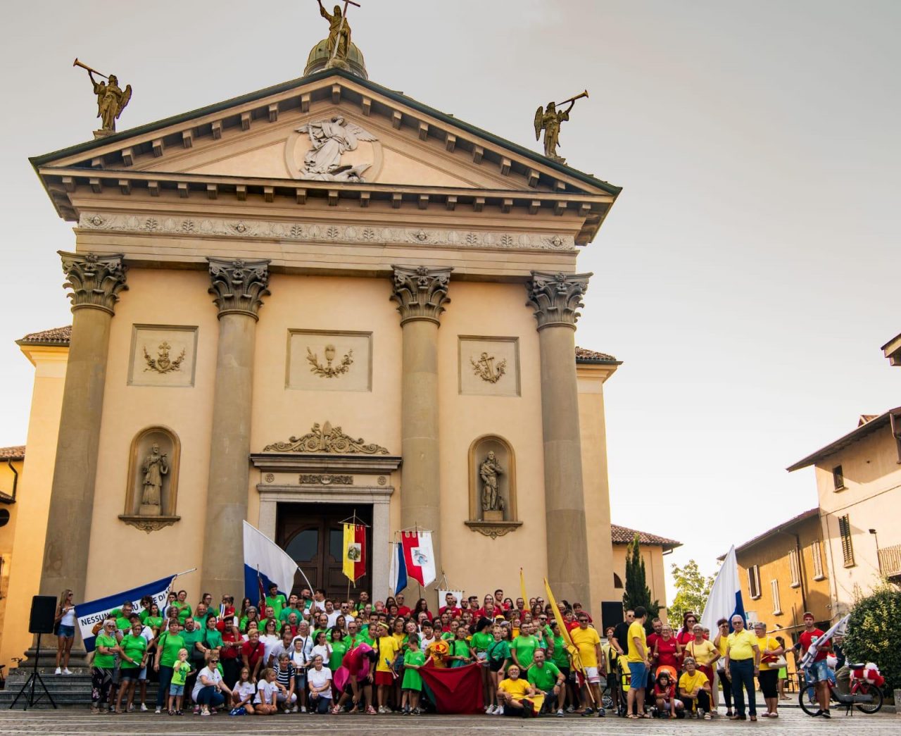 A Pontirolo inaugurato il palio di San Michele, via ai giochi