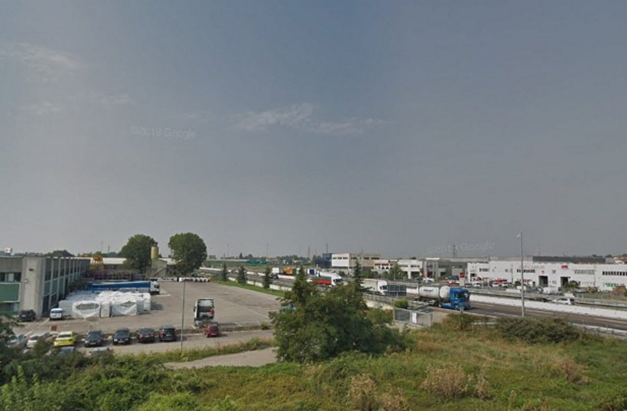 Brembate dichiara guerra alle logistiche