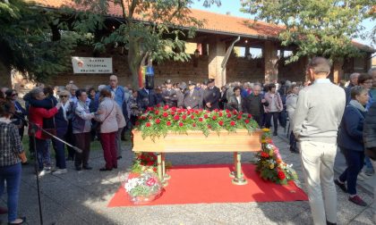 Folla di gente per l'addio a Carlo Cremoli