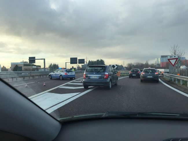 Incidente in Tangenziale Est: coda di 5 Km in aumento verso Milano