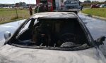 Auto in fiamme sulla Rivoltana, conducente salva per un pelo FOTO VIDEO