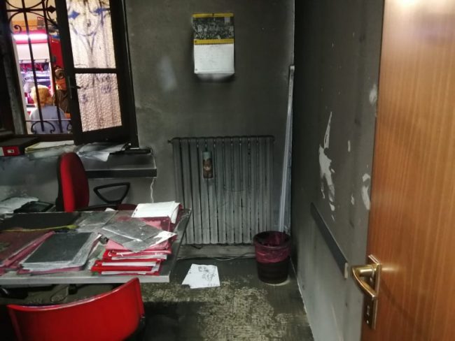 Bomba contro il sindacato di base a Monza