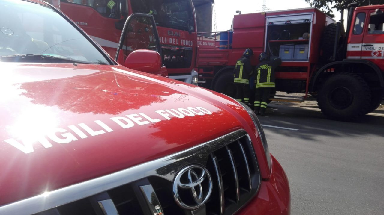 Minaccia di far saltare la casa col gas: fermato da Carabinieri e Polizia Locale