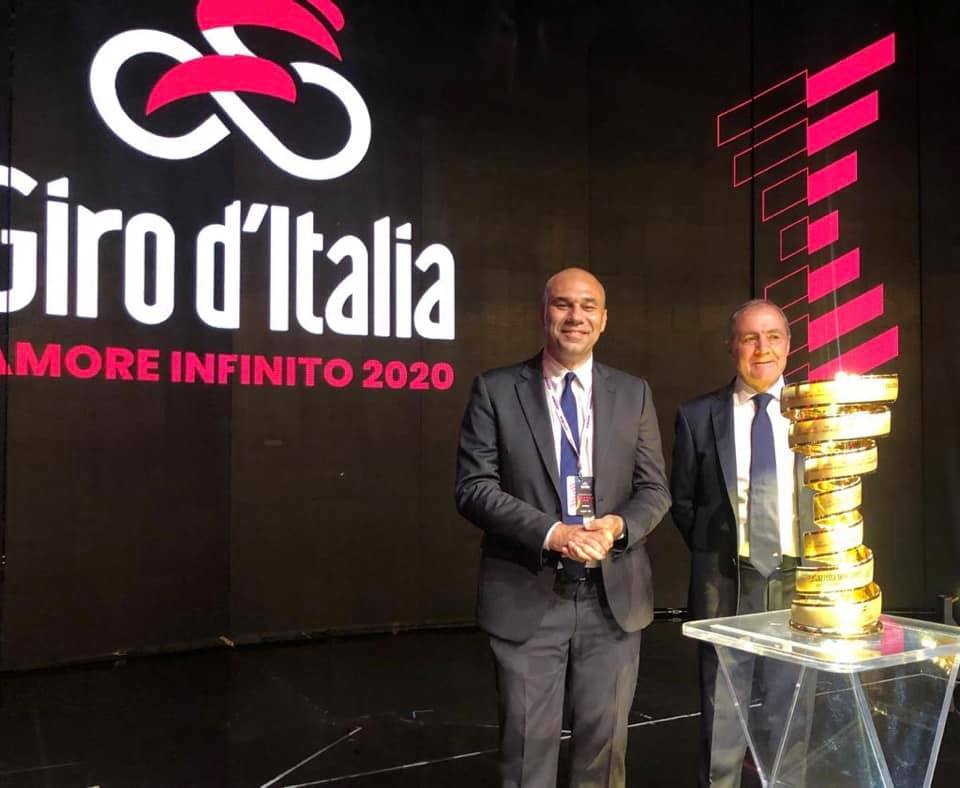 Presentato ufficialmente il Giro d’Italia “alla cernuschese”