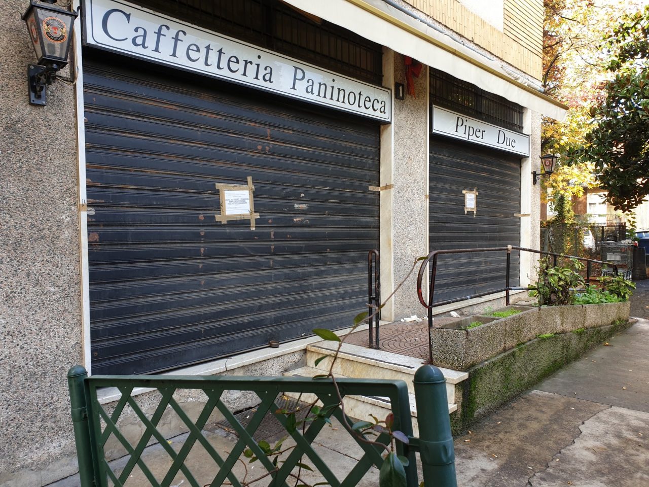 Sparatoria a Pioltello messi i sigilli al locale