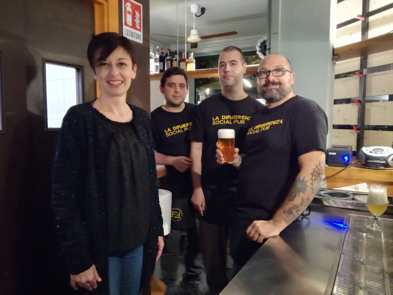 Social pub “per fare la differenza” FOTO
