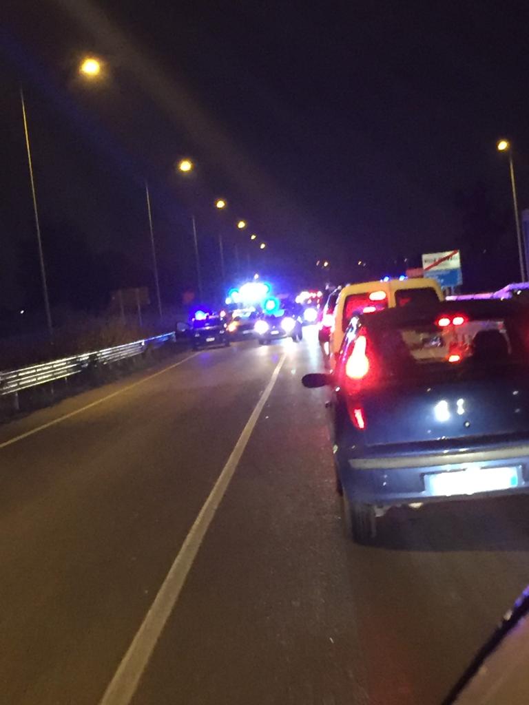 Tamponamento tra tre auto sulla Padana