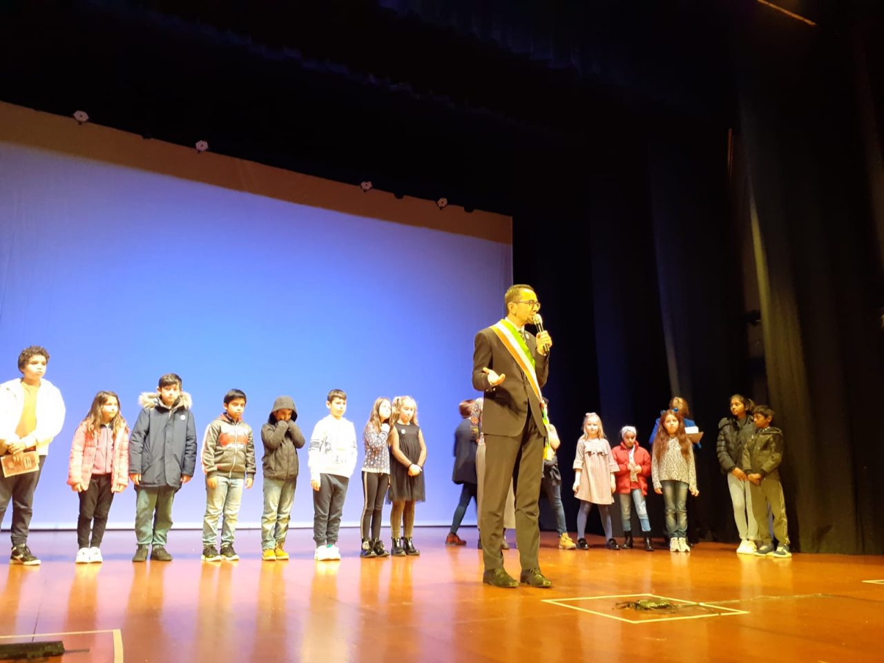 Brugherio dà la cittadinanza onoraria ai bambini stranieri FOTO