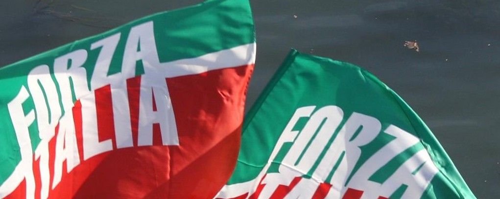 Forza Italia a congresso pensando alle elezioni e all’ostacolo Lega