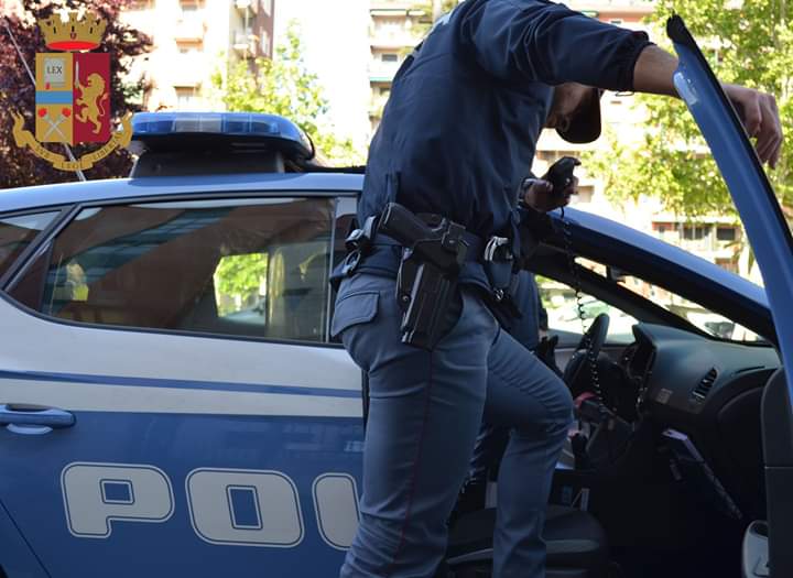 Maxi rissa in centro a Bergamo, scattano i fogli di via per due giovani di Capriate e Brembate