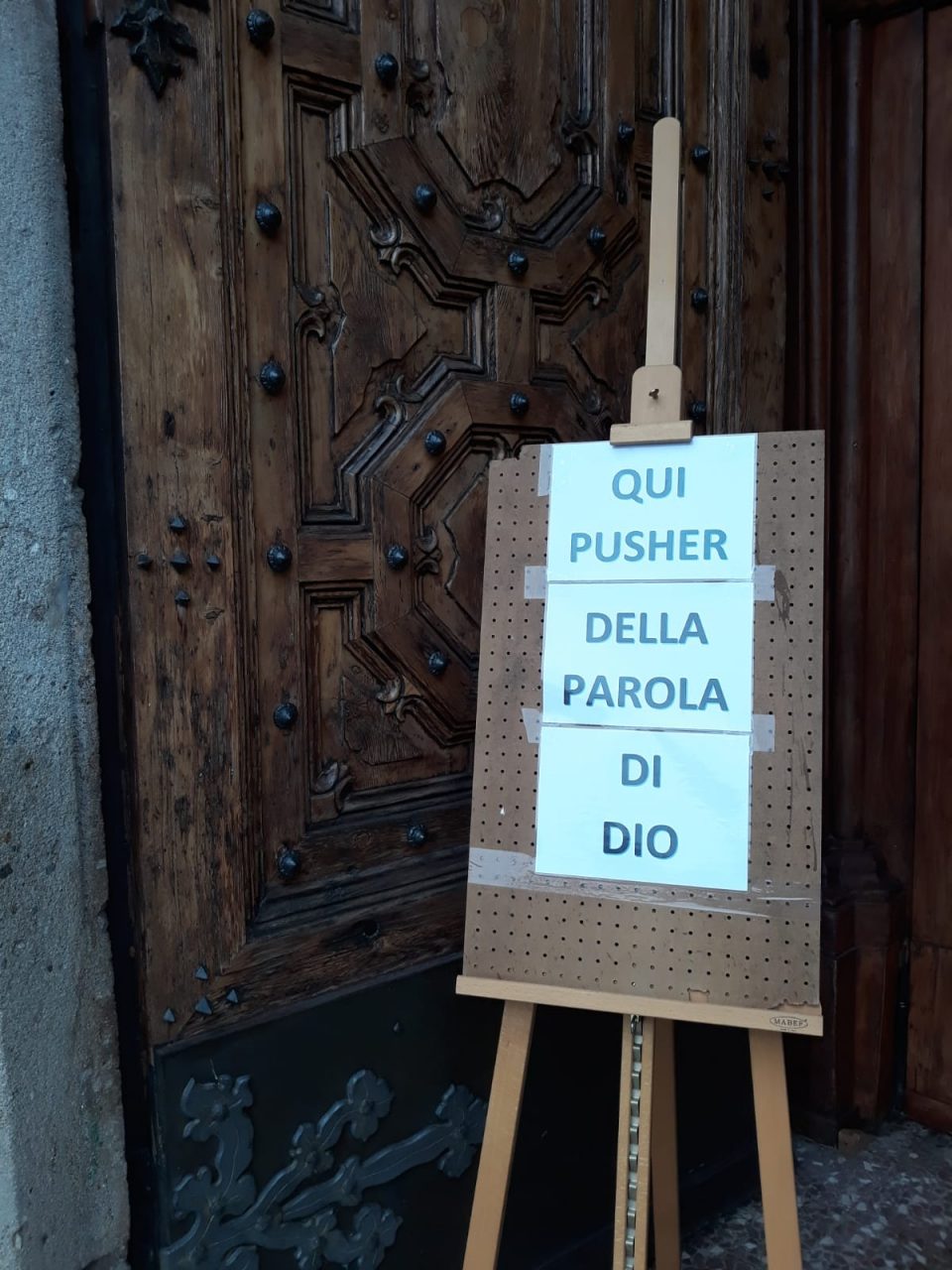 A Basiano la parola di Dio è portata dai… pusher