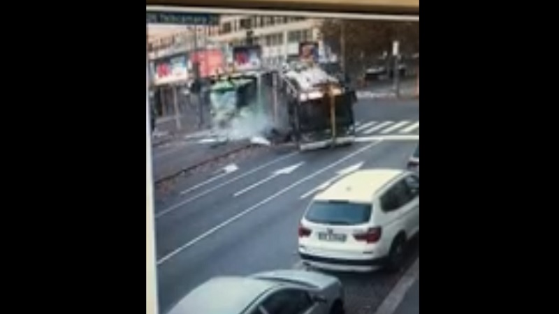 Incidente filobus-camion Amsa, il guidatore: “Ho avuto un malore”