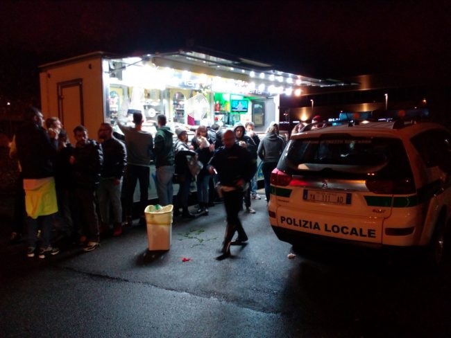 Paninaro abusivo vince la causa e si riprende il furgone sequestrato