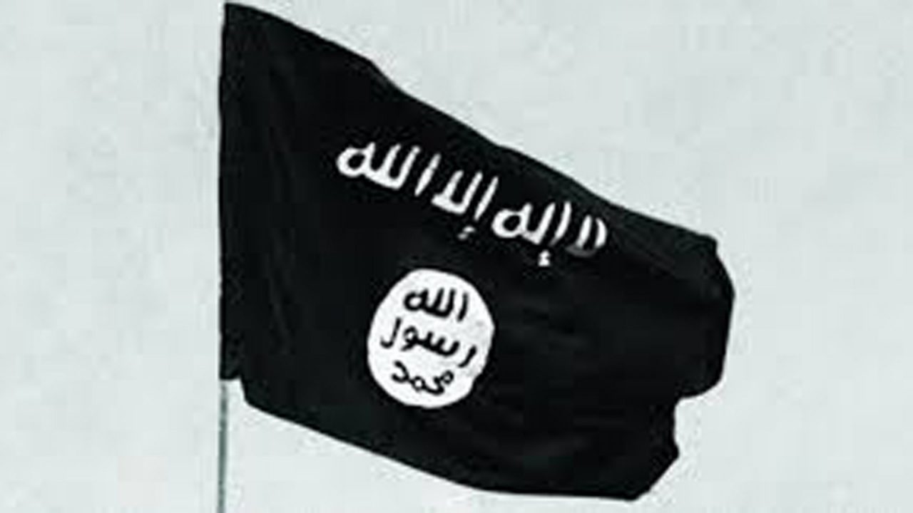 “Hanno esposto una bandiera dell’Isis!”, ma era quella dei pirati