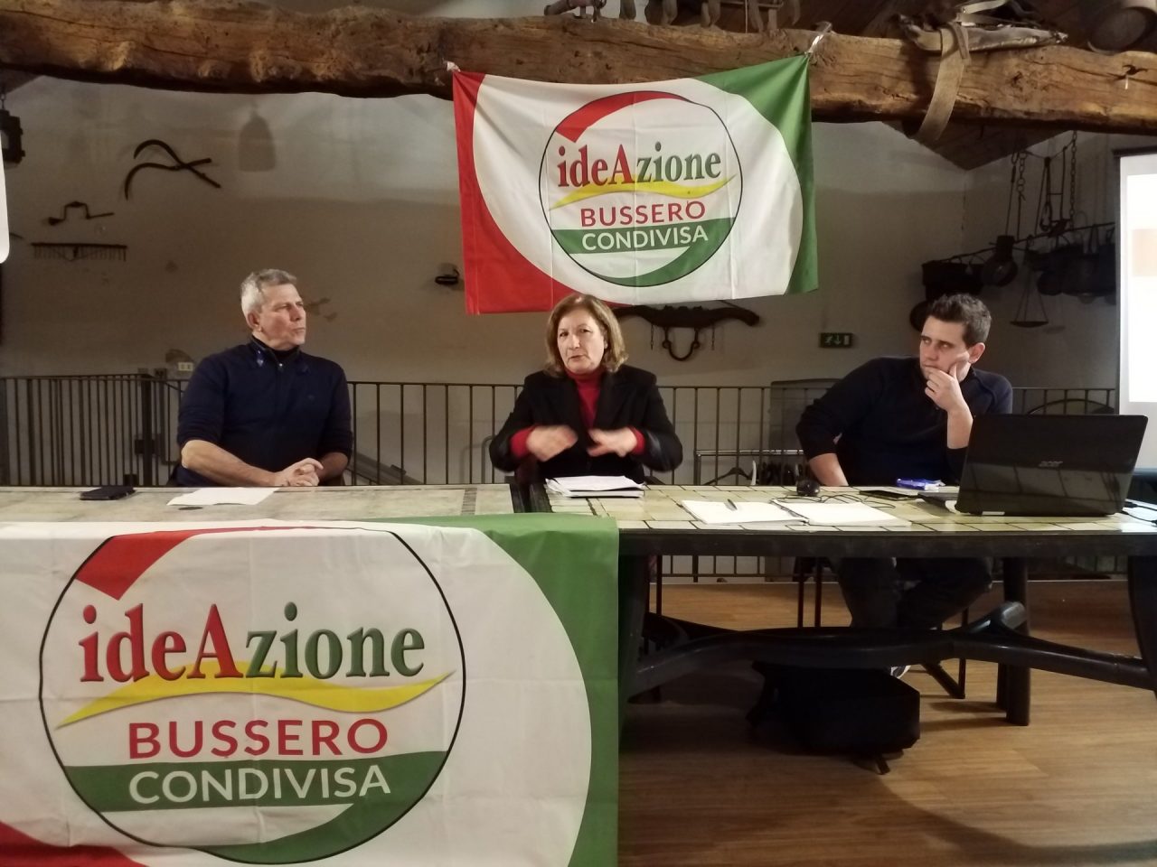sinistra per bussero assemblea metà mandato in sala granaio villa radaelli