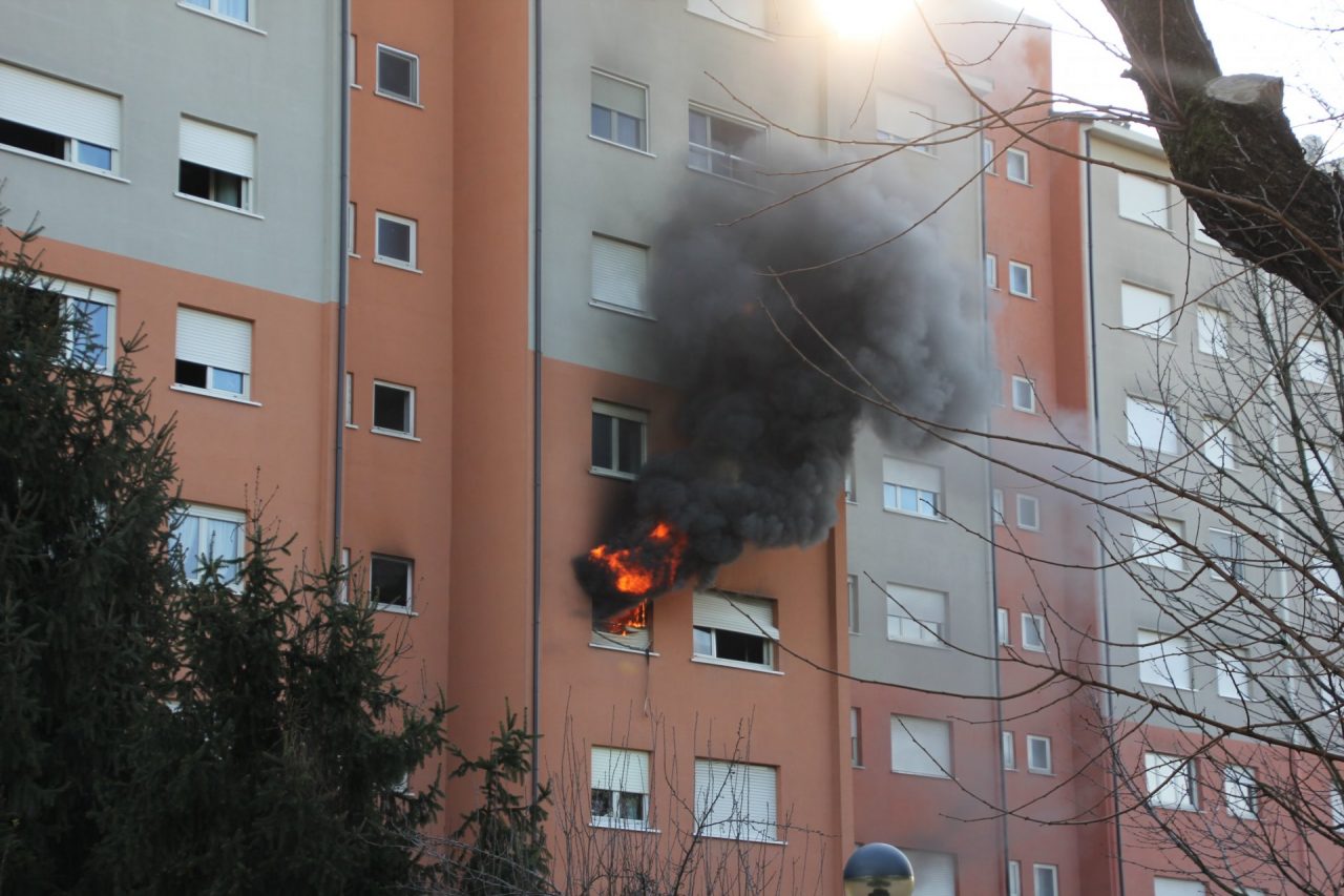 Incendio alle case Aler di Cernusco sul Naviglio, fu un caso di omicidio-suicidio